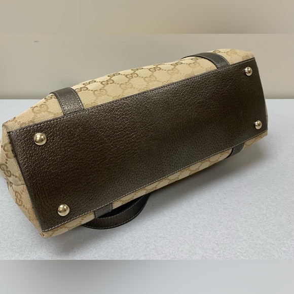 Sold🌹AUTHENTIC Gucci Canvas Abbey Tote🌹🌹 - Picture 9 of 16